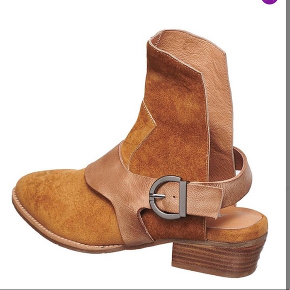 Antelope genuine suede booties. NWOT. Original box and dust bag included - Picture 2 of 12